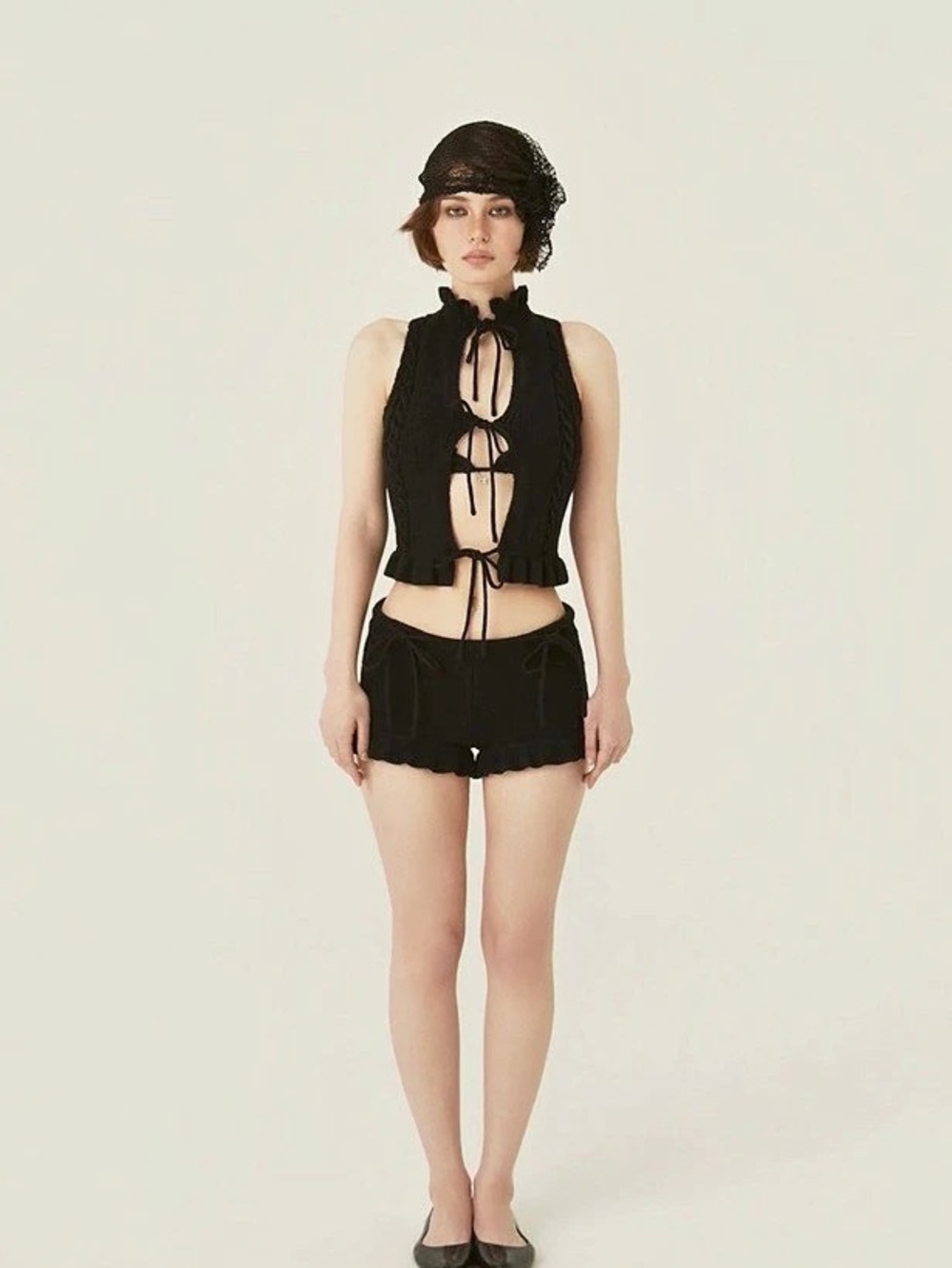 threetimes Sandy vest Black Tie-Front Top & Shorts Set